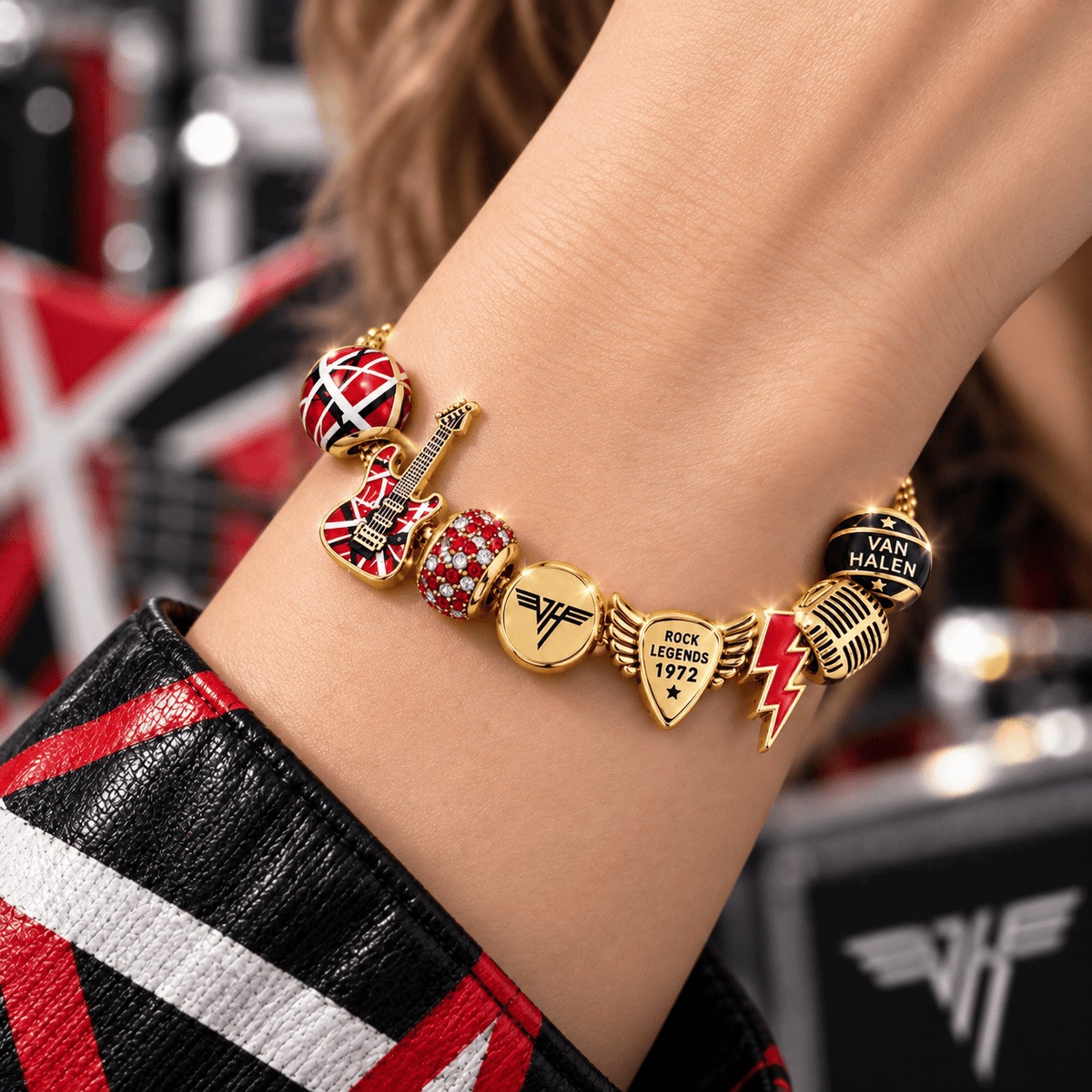 VHL Gold Charm Bracelet Set BMD